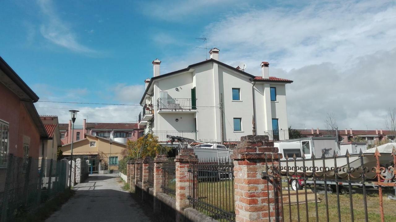 Roberta Apartment Cavallino-Treporti Bagian luar foto